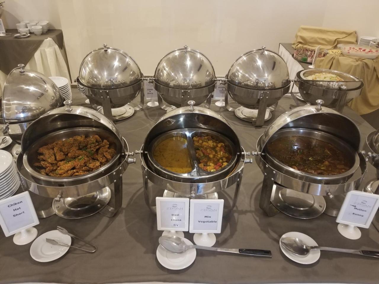 兹凡套房酒店 卡拉奇 外观 照片